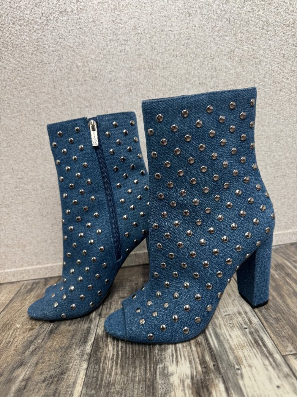 Jessica Simpson Denim Studded Peep Toe Ankle Boots Size 7 Blue Block Heel